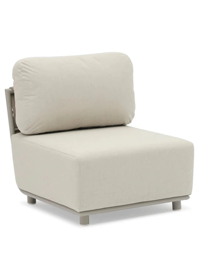 Hug 3‑istuttava sohva – Couture Jardin | Modulaarinen premium‑ulkosohva - KalusteDuo_Huonekaluliike_3 istuttava sohva