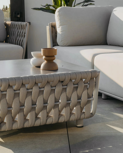 Hug 3‑istuttava sohva – Couture Jardin | Modulaarinen premium‑ulkosohva - KalusteDuo_Huonekaluliike_3 istuttava sohva